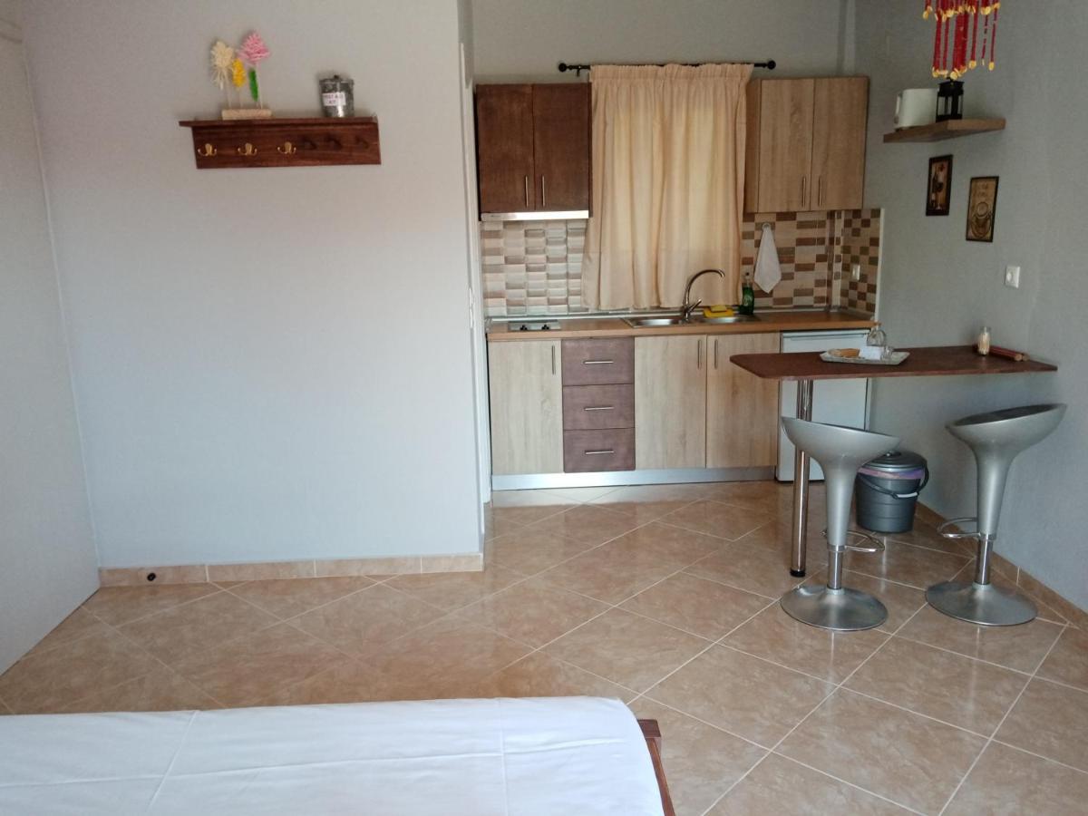 Maria Corfu Apartments Mesongí Buitenkant foto